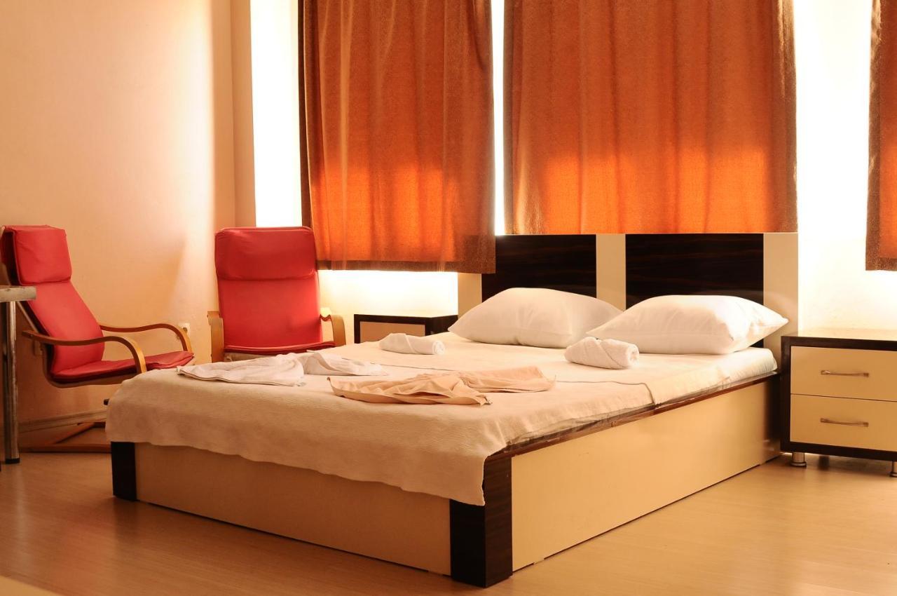 Mina Apart Otel Kundu Exteriér fotografie