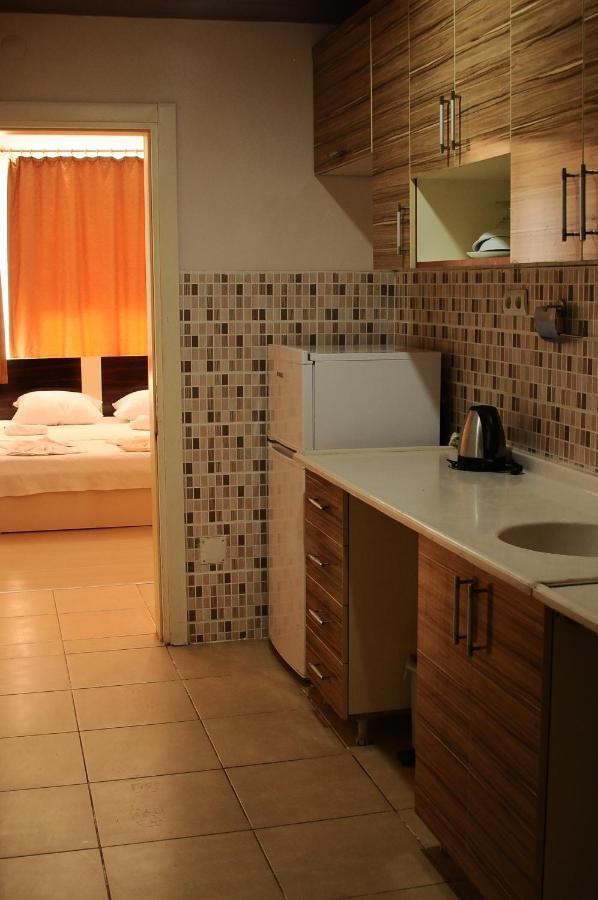 Mina Apart Otel Kundu Exteriér fotografie