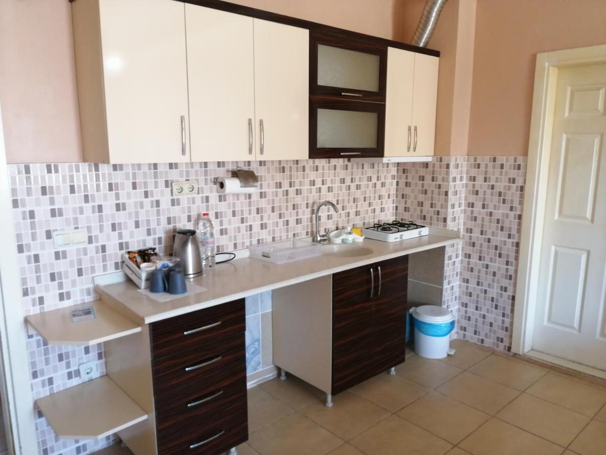 Mina Apart Otel Kundu Exteriér fotografie