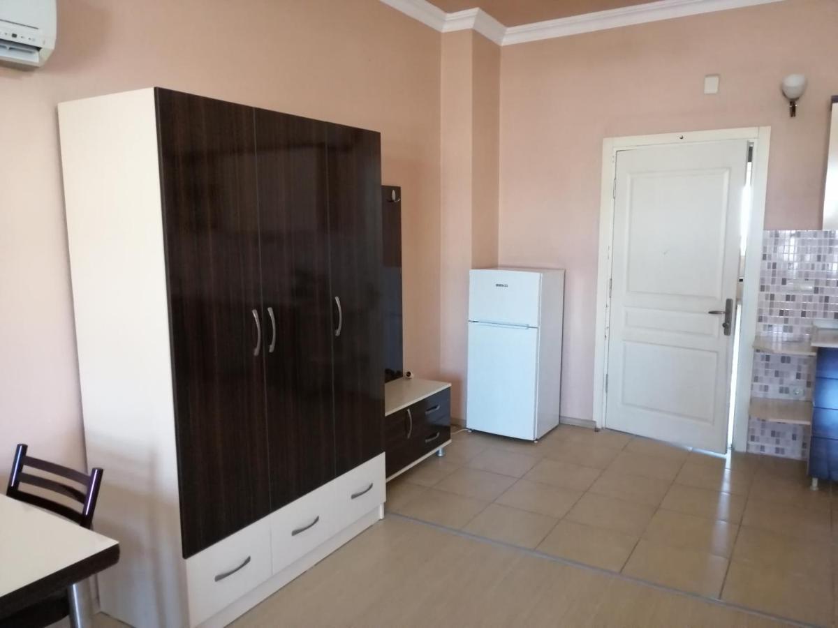 Mina Apart Otel Kundu Exteriér fotografie
